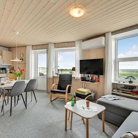 Lovely Apartment In Hvide Sande With Kitchen Havrvig Luaran gambar